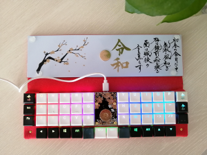 Keyboard With Kailh Choc Switch.jpg