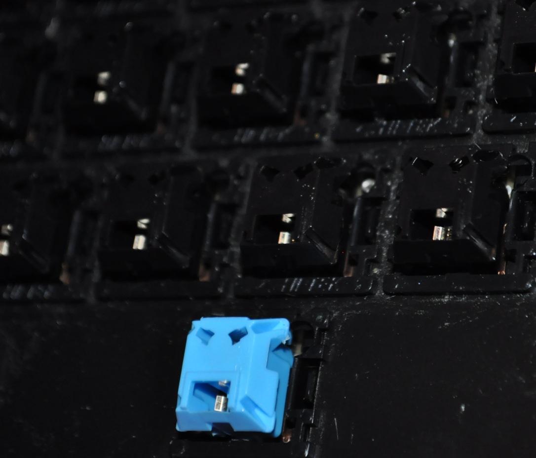 Dye Keycaps with Rit DyeMore : r/MechanicalKeyboards