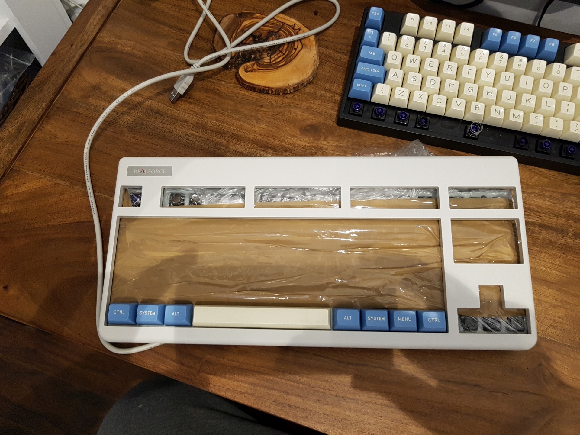 Phinix Realforce Mod - Topre to MX - with full standard bottom row!
